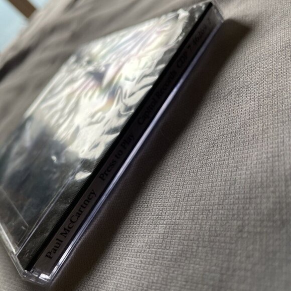 Paul McCartney "Press To Play" CD 1986 Capitol Records - Picture 8 of 8